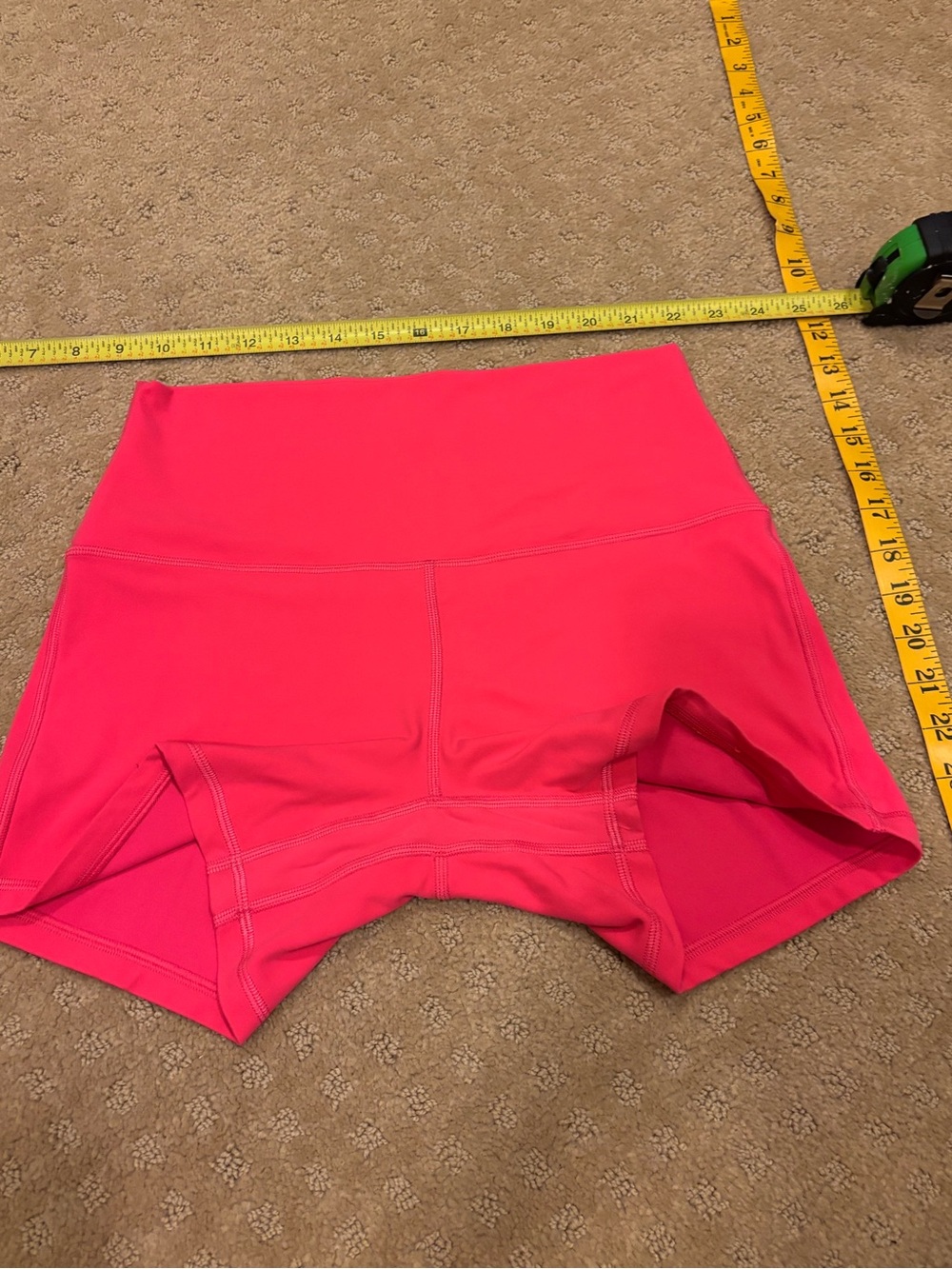 Lululemon Align High Rise Shorts 4” Sz 8 Pink Yoga Pilates Running Gym Nulu